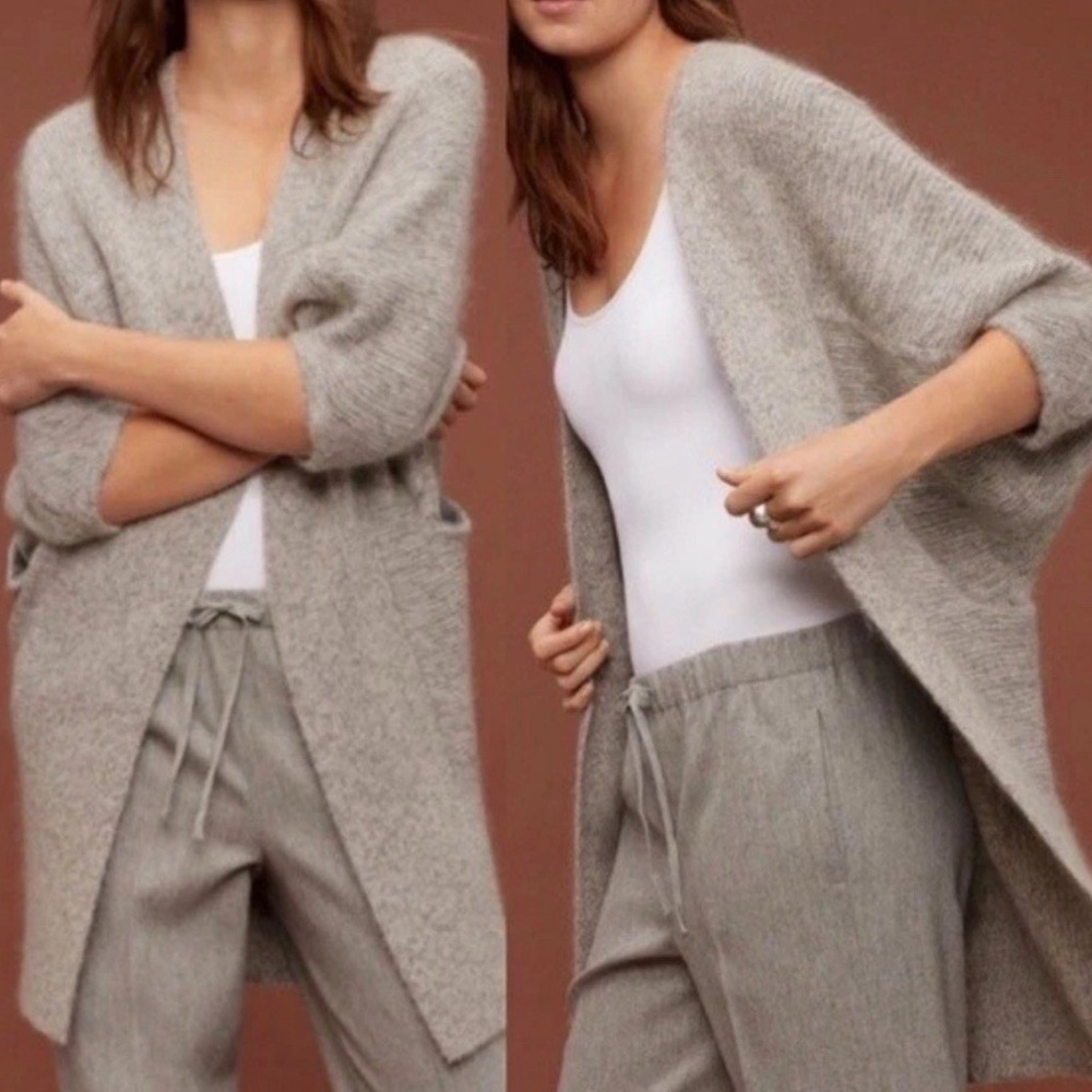 Babaton Aritzia cocoon Javier Italian mohair blend cardigan, pockets XXS EUC